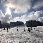Buettner Altenberg, Zentral, Familienfreundlich, Skihang & Erlebnisberg Fusslaeufig