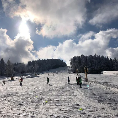 Buettner Altenberg, Zentral, Familienfreundlich, Skihang & Erlebnisberg Fusslaeufig