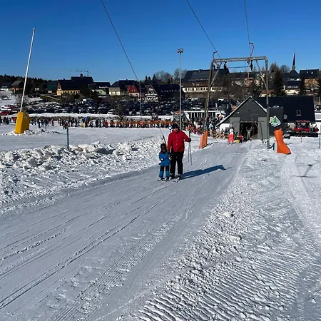 בית נופש Buettner Altenberg, Zentral, Familienfreundlich, Skihang & Erlebnisberg Fusslaeufig Altenberg
